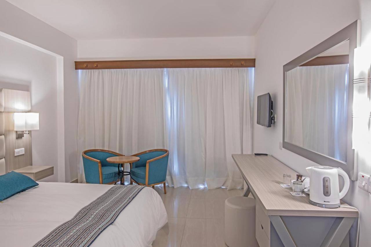 Anmaria Beach Hotel & Spa ไอยานาปา ภายนอก รูปภาพ